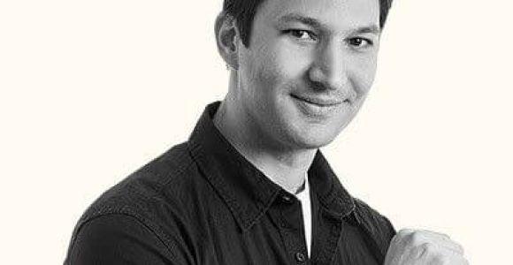 Gianni Coria und Sven Frank im Interview über YELASAI