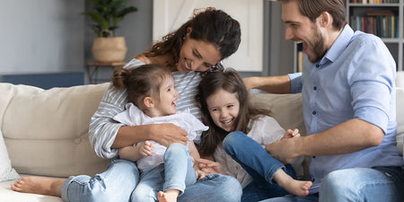 Alopecia androgenetica: cause, sintomi e trattamento della perdita di capelli ereditaria in uomini e donne image