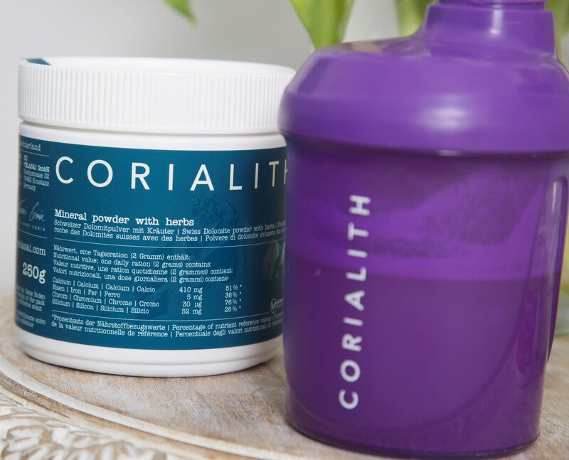 Corialith Natural Powder with herbes und shaker