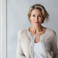 frau wechselhaare mittleres alter haarausfall