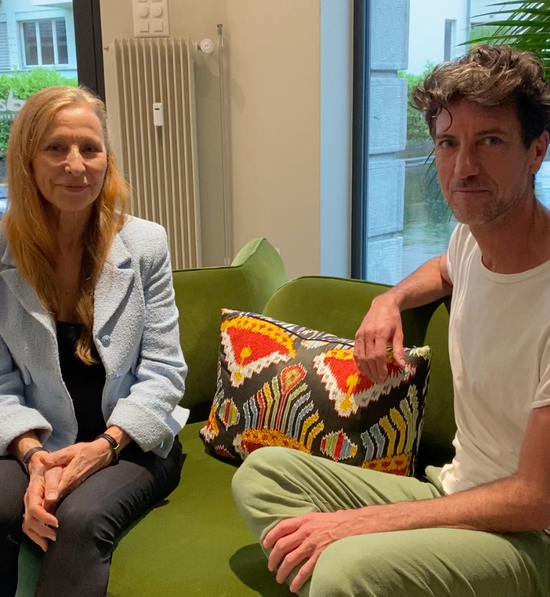 Interview mit “Kassensturz”-Rechtsexpertin DR. DORIS SLONGO über Ihre Haarkur mit YELASAI