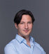 Salon-Trainer Gianni Coria bei der Ausbildung zum Haarwuchs-Spezialisten bei YELASAI