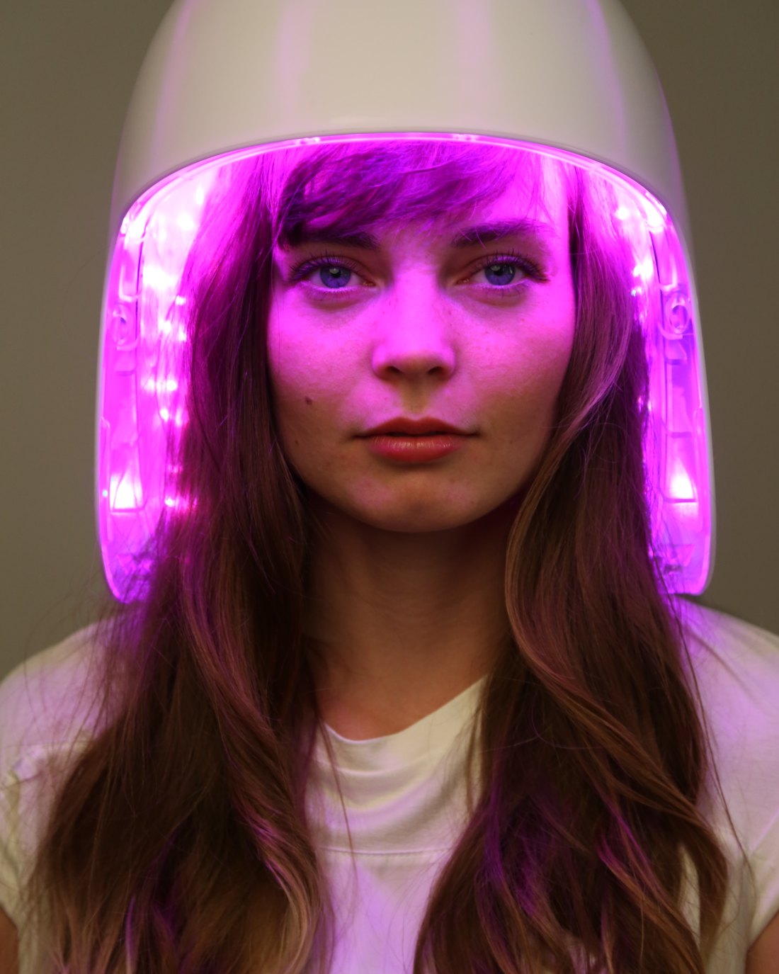Anwendung des Hair Active Light – ruhige Behandlungsphase im Salon